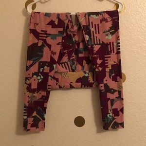 Pink maroon LULAROE leggings one size